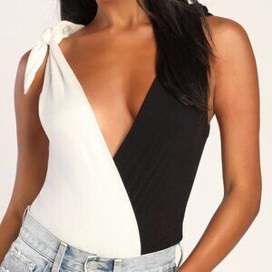 Lulus Opposites Attract Black And White Tie-strap Bodysuit - Size L